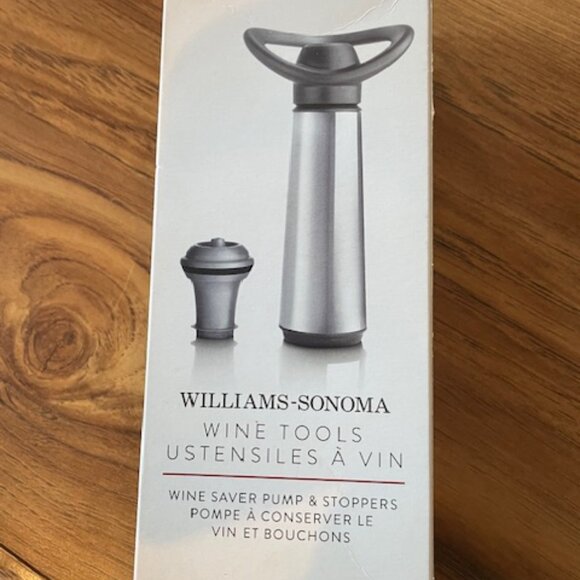 Williams-Sonoma Wine Pump and 2 stoppers - brand new - Picture 1 of 2